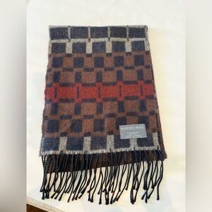 Geoffrey Beene Men's Really Nice Red, Brown, Gray Patterned Scarf Made in Italy